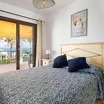 Daire Frontline Marina Real 5009